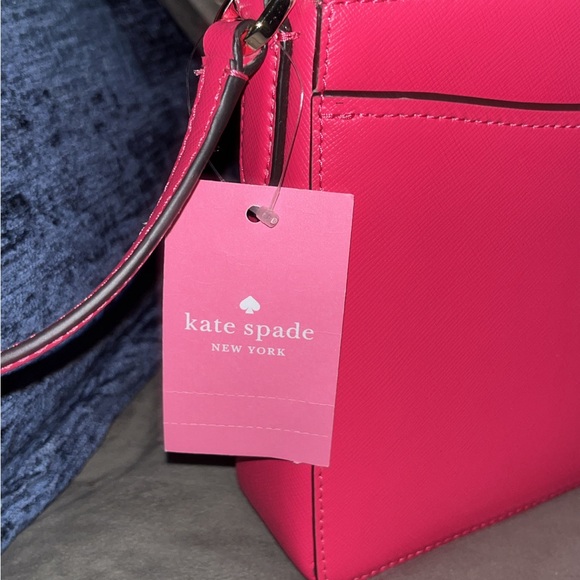 Meet your Posher, Savairr - Picture 1 of 1